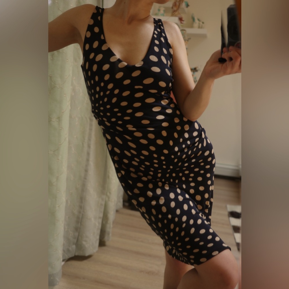 Nicole Miller Silk dress size Xs excellent quality